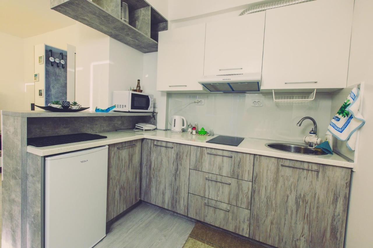 Hristovi Apartments Skopje Luaran gambar