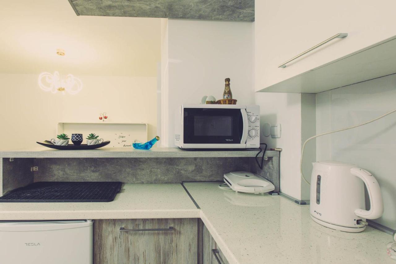 Hristovi Apartments Skopje Luaran gambar
