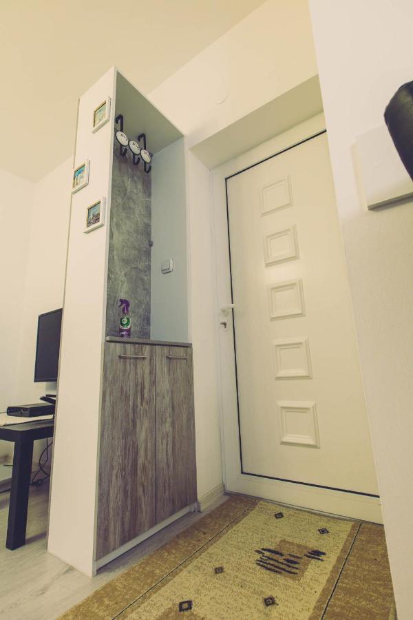 Hristovi Apartments Skopje Luaran gambar