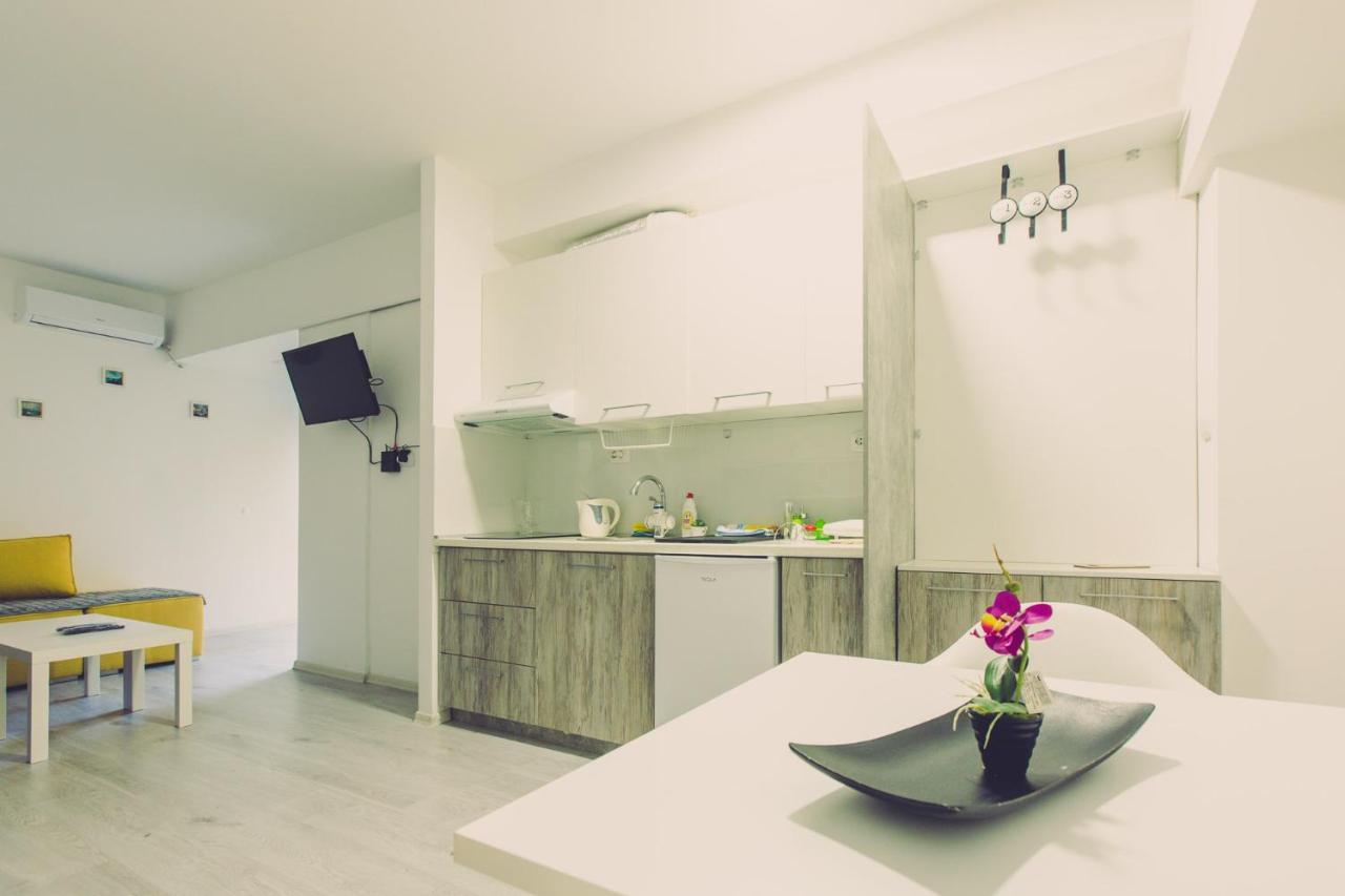 Hristovi Apartments Skopje Luaran gambar